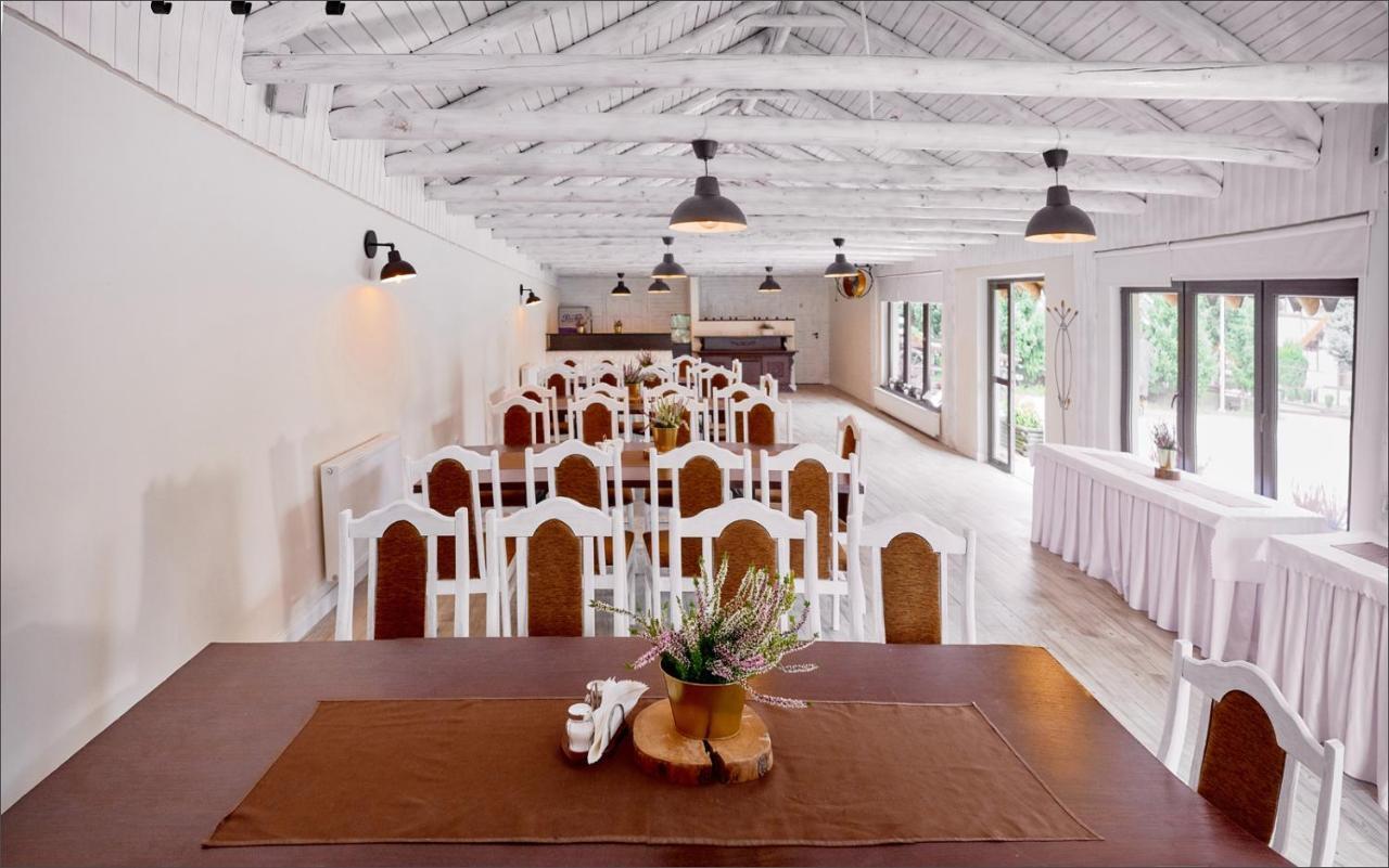 Hotel Biesiada Bogucin  Bagian luar foto